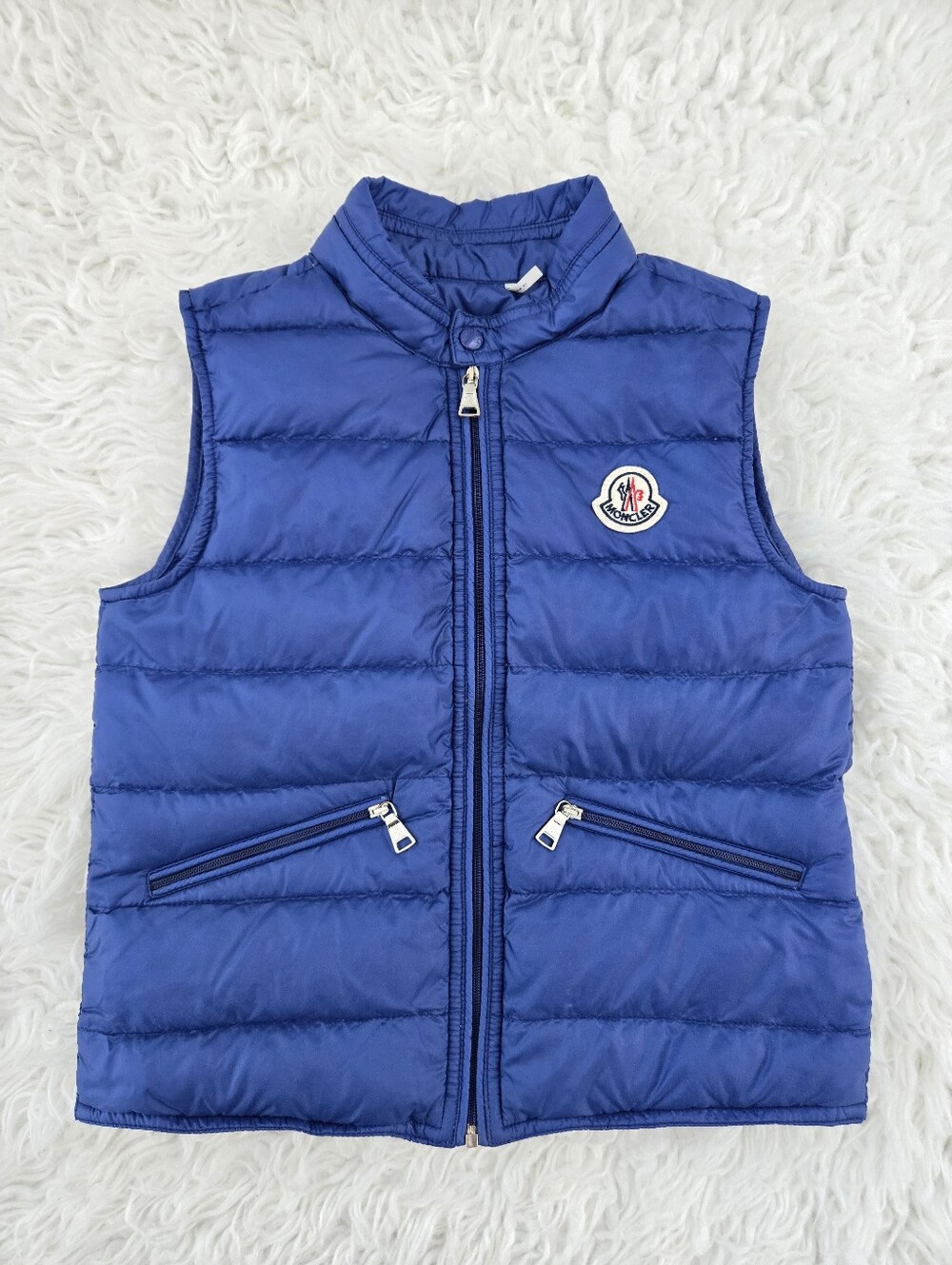 Moncler Enfant Kids Gui Down Vest. Pure Goose Down royal blue puffer vest. Size